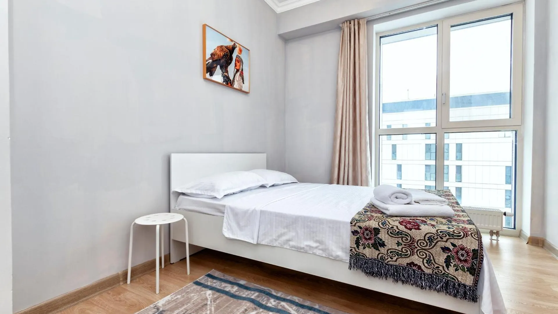 Комфортная Квартира В Центре Astana Apartment